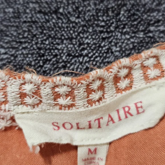 Solitaire Embroidered Boho Top Scalloped Trim Apricot/ White  Medium - Picture 7 of 9